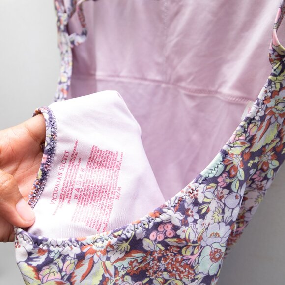 Victoria Secret One Piece Floral Swim Suit - Picture 6 of 7